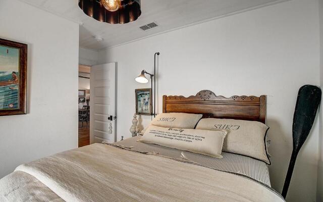 The Gulf House Gs512 Home