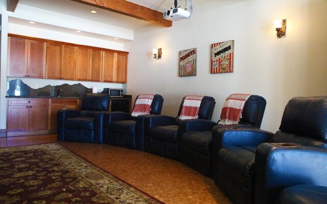 The Lodge at Stoney Ridge