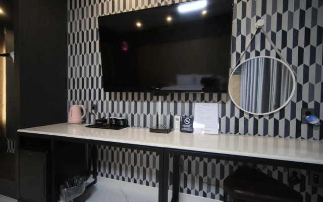 Bestie Hotel