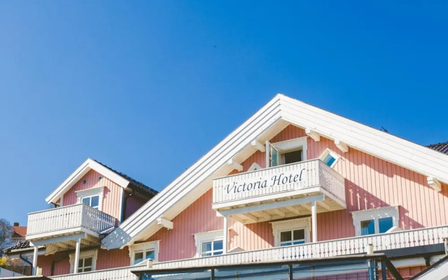 Victoria Hotel