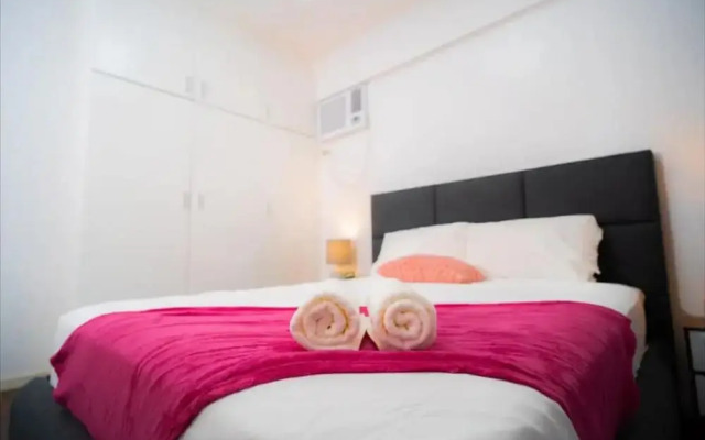 3bd Lux City Oasis LAS Pinas