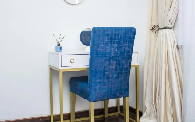 Centrally Located Studio Apartment - 2363