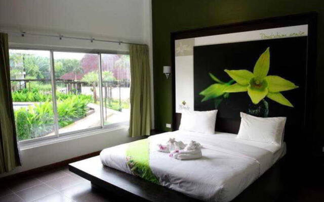 Aura Relaxing & Spa Hotel