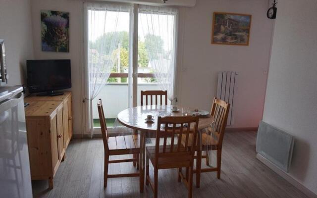 Appartement Merville-Franceville-Plage, 1 pièce, 4 personnes - FR-1-465-37