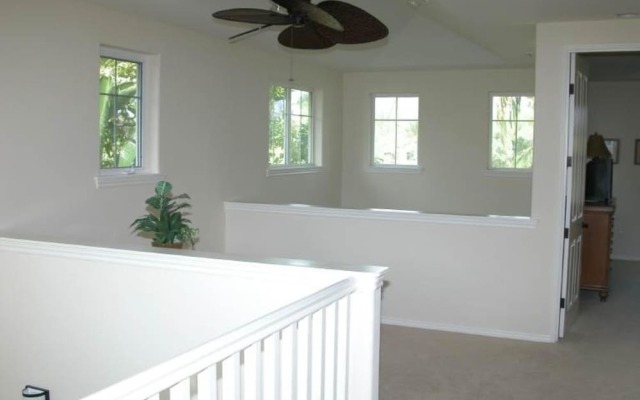 Fairway Villa Walk to Beach