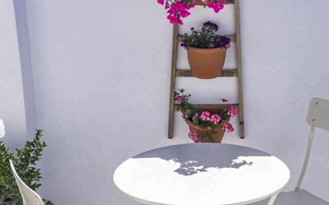 Lalitana Townhouse