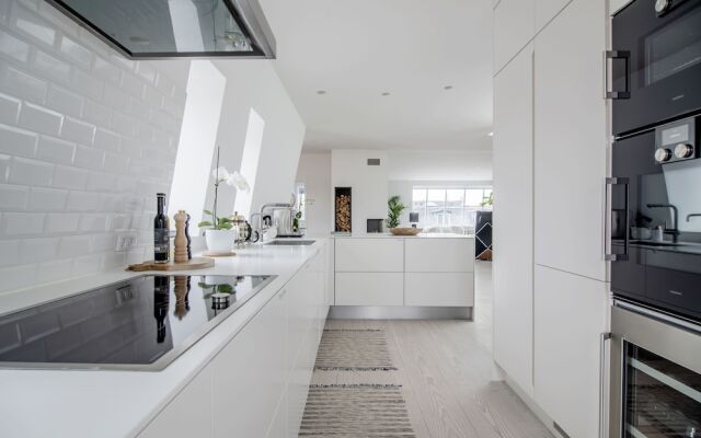 Dinesen Collection Luxury Condos By Royal Danish Theatre
