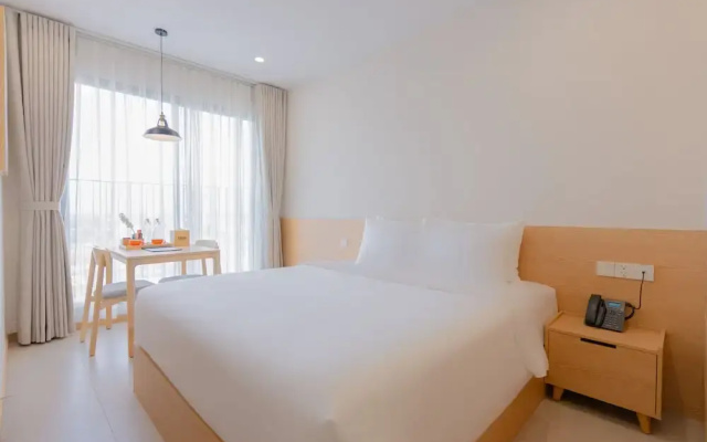 Bcons City Hotel