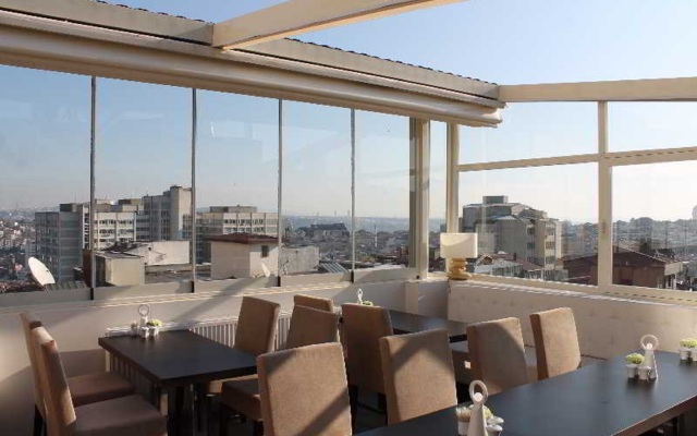 The Milltown Sisli