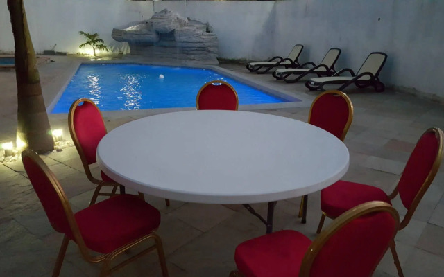 Pamo Hotel and Restaurant