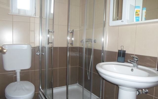 Apartmani Golic