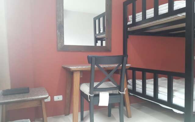 Rada Arak Hostel