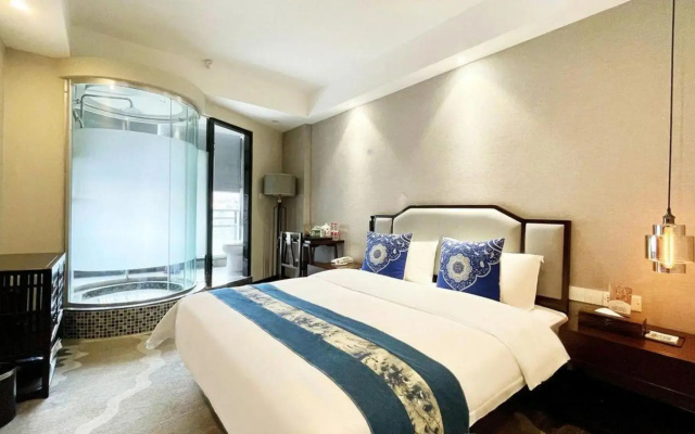 Qinghuali Art Hotel (Nanning East Railway Station ASEAN Shengtiandi Branch)