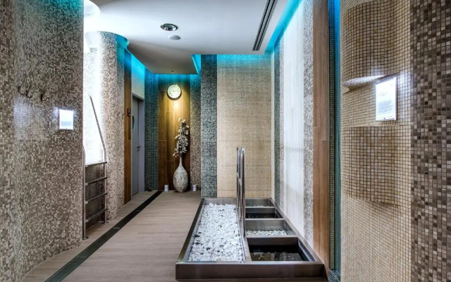 Hotel Pecr Well