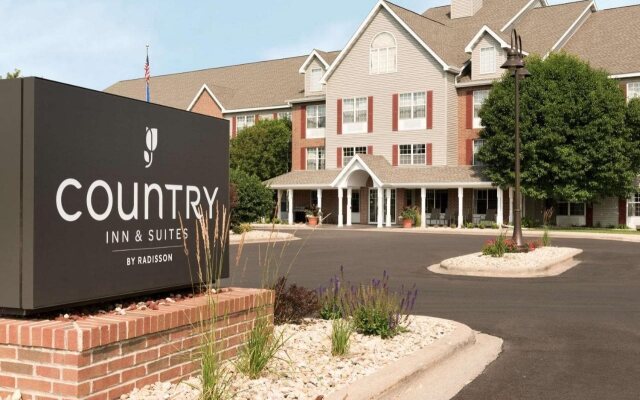 Country Inn & Suites by Radisson, Madison, WI