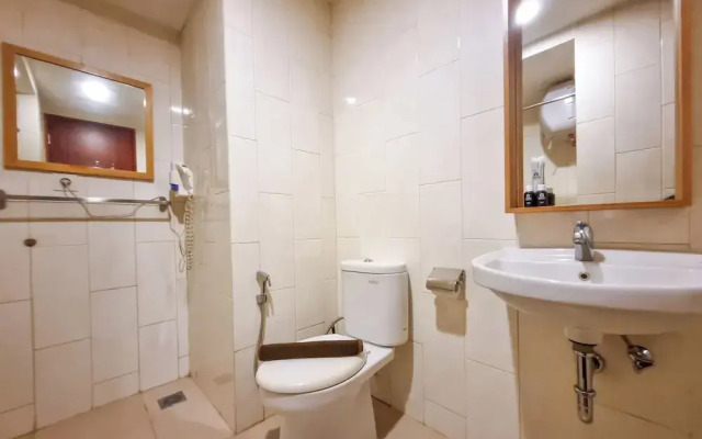 Restful Studio (No Kitchen) At Mataram City Apartment