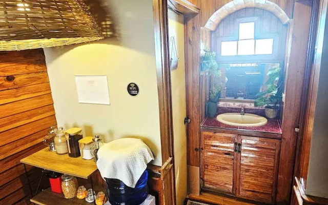 Vacation House Camp 7 Baguio Transient 6BR