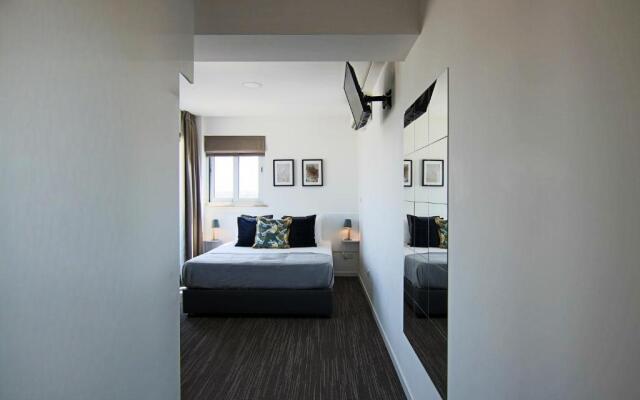 Phaedrus Living Luxury Suite Nicosia 510