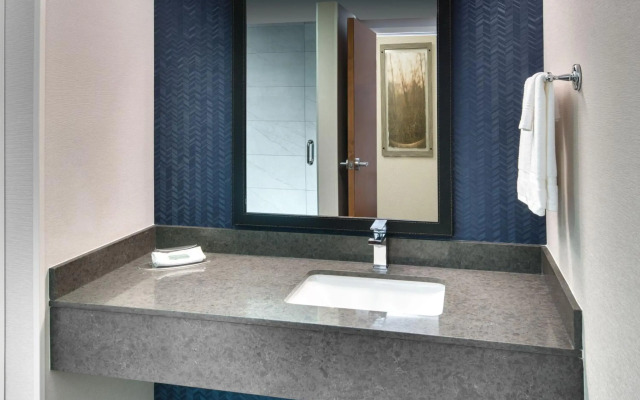 Fairfield Inn and Suites by Marriott Toronto Brampton