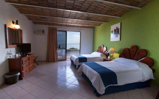 Decameron Los Cocos Guayabitos, Ramada All Inclusive Resort