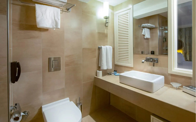 Titanic Comfort Sisli