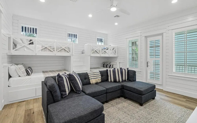 The Spanish Main 309 HI