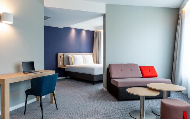 Holiday Inn Express Almere, an IHG Hotel