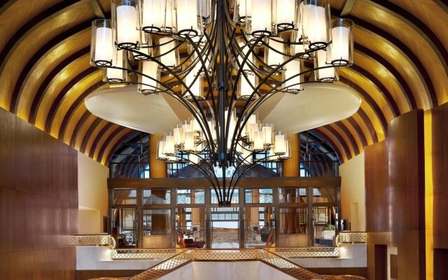 The St. Regis Sanya Yalong Bay Resort
