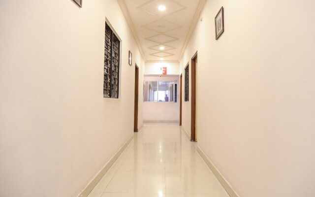 Hotel Shree Vinayak Inn by OYO Rooms