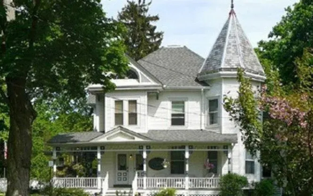 Stonegate Bed and Breakfast