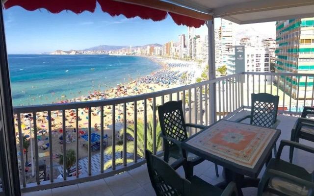 Levante Beach Seafront Apartment