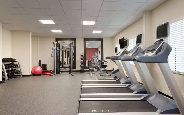 Homewood Suites by Hilton Jacksonville Deerwood Park