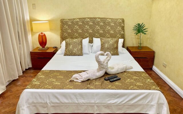 Superior Apartment Robinsons Place Rpr 10