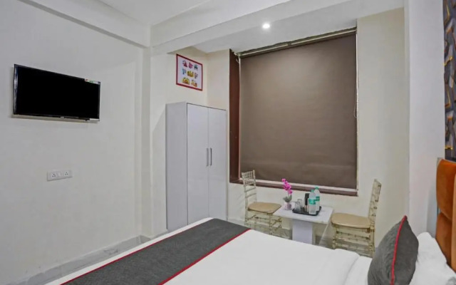 OYO Townhouse 1062 Paradise Inn