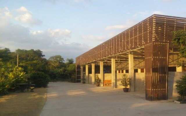 Sweet Mango Resort