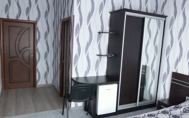 Elena Guest House