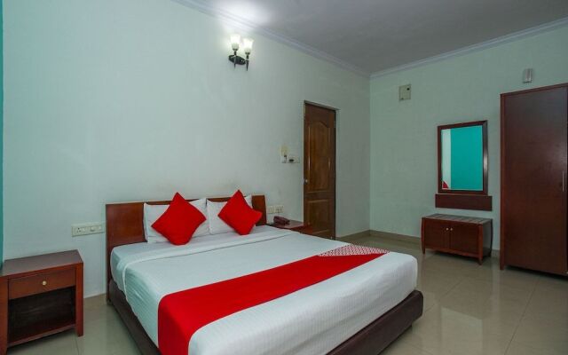 OYO 23360 White Bricks Inn