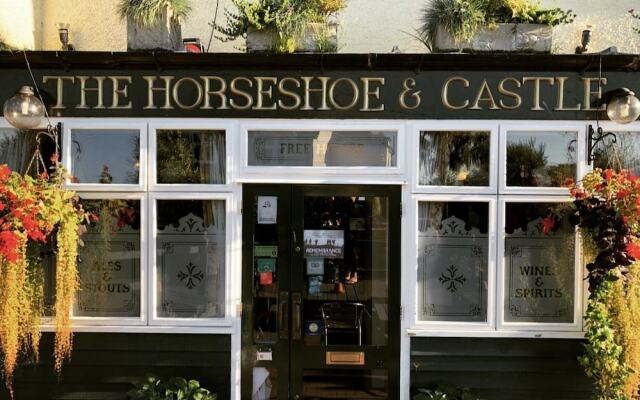 The Horseshoe and Castle