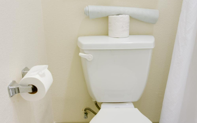Отель California Suites 