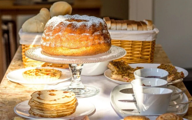 Queen's Garden Hostel