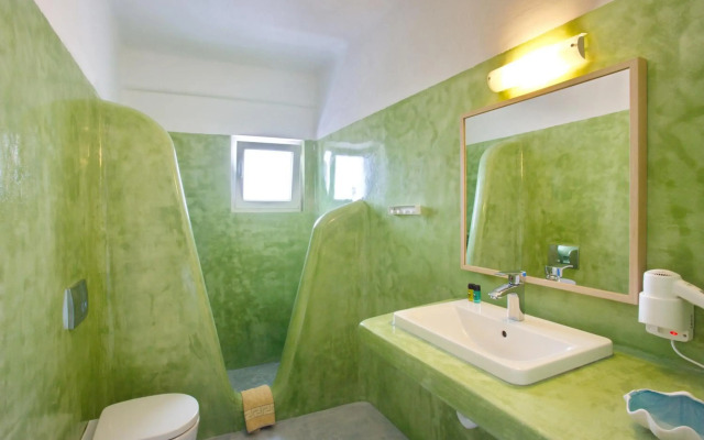 Thea Luxury Resort