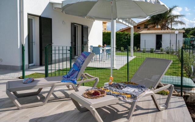 Residence Salinelle Beach Villa Vulcano 4