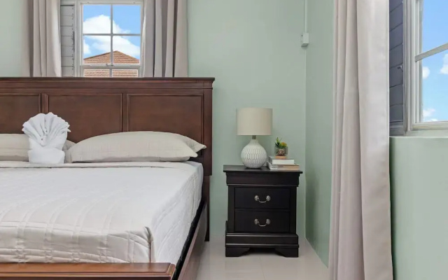 3rd Floor Condo Tower Isle 24hr Security