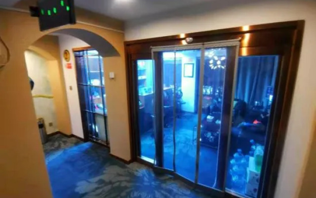 Jiangsheju Shangpin Hotel (Luoyang Longmen Sports Center Branch)