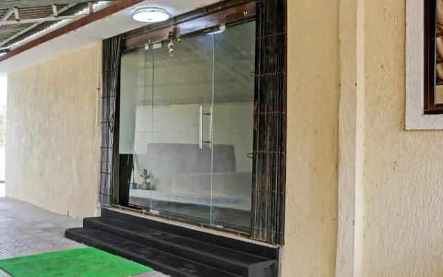 Capital O 91239 Hotel Sai Paradise