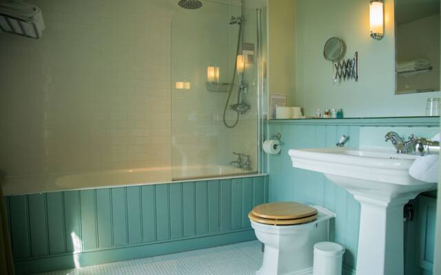 The Collingwood Arms Hotel