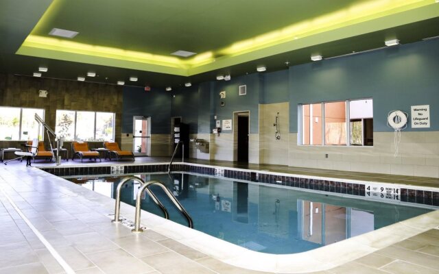 Holiday Inn Express & Suites Kingston-Ulster by IHG