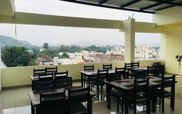 Hotel Sarovar Grand