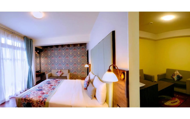 Udaan Woodberry Hotel & Spa