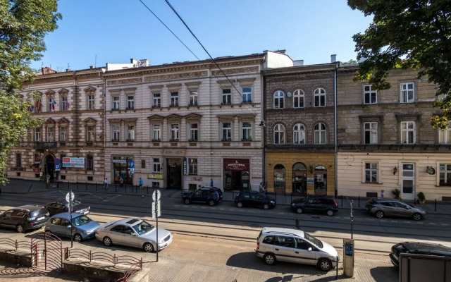 Domles Apartments
